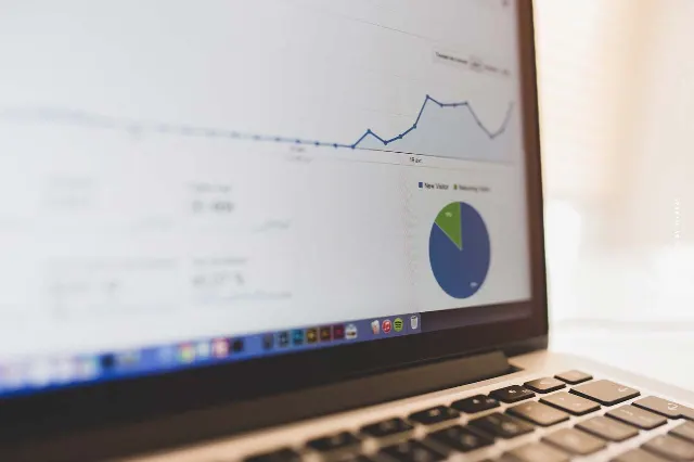 Mejor sitio web de agentes inmobiliarios: Diseño de páginas web en lugar de una agencia de publicidad