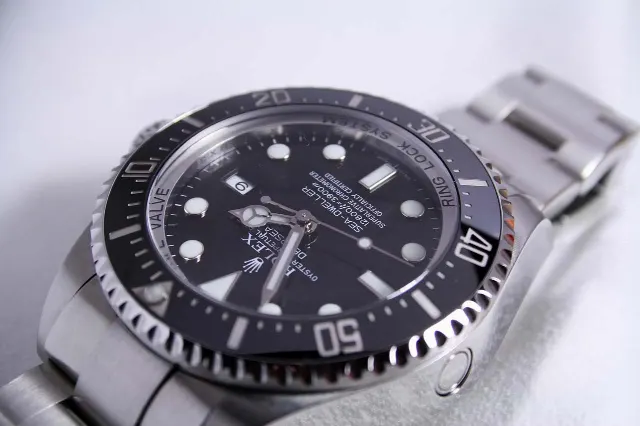 Rolex: Reloj de lujo, prestigio, inversión – Top 10+1 modelo & precio