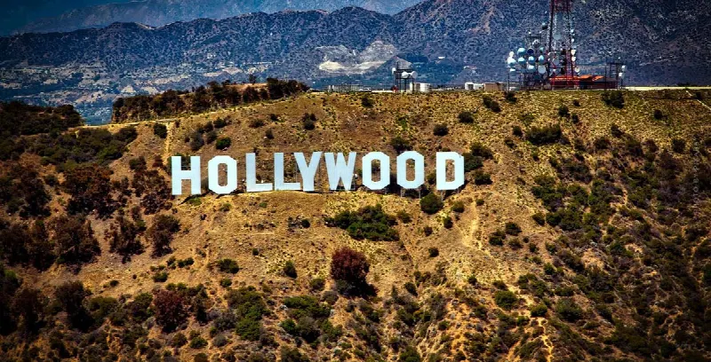 «Cartel de «Hollywood Historia de un inversor inmobiliario en «Hollywood Land», ¡nunca lo hubieras imaginado!