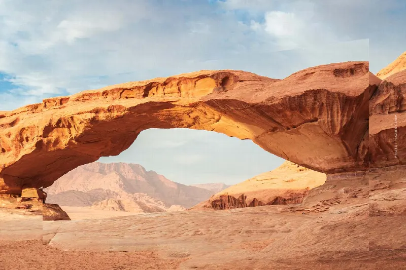 El mayor edificio de espejos del mundo. Obra maestra de la arquitectura Sala de Conciertos Maraya (Arabia Saudí)